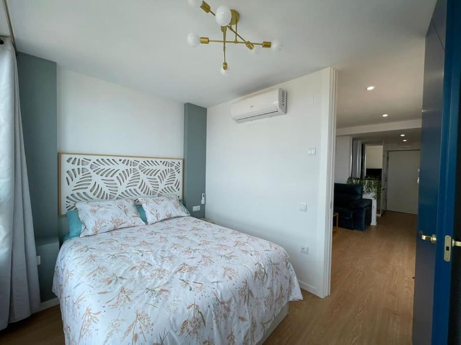 Glamour Suite Con Vistas Panoramicas Mar Y Montana توريمولينوس المظهر الخارجي الصورة