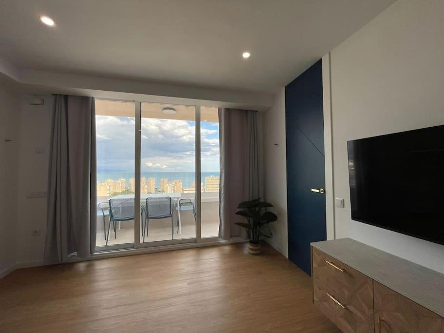 Glamour Suite Con Vistas Panoramicas Mar Y Montana توريمولينوس المظهر الخارجي الصورة