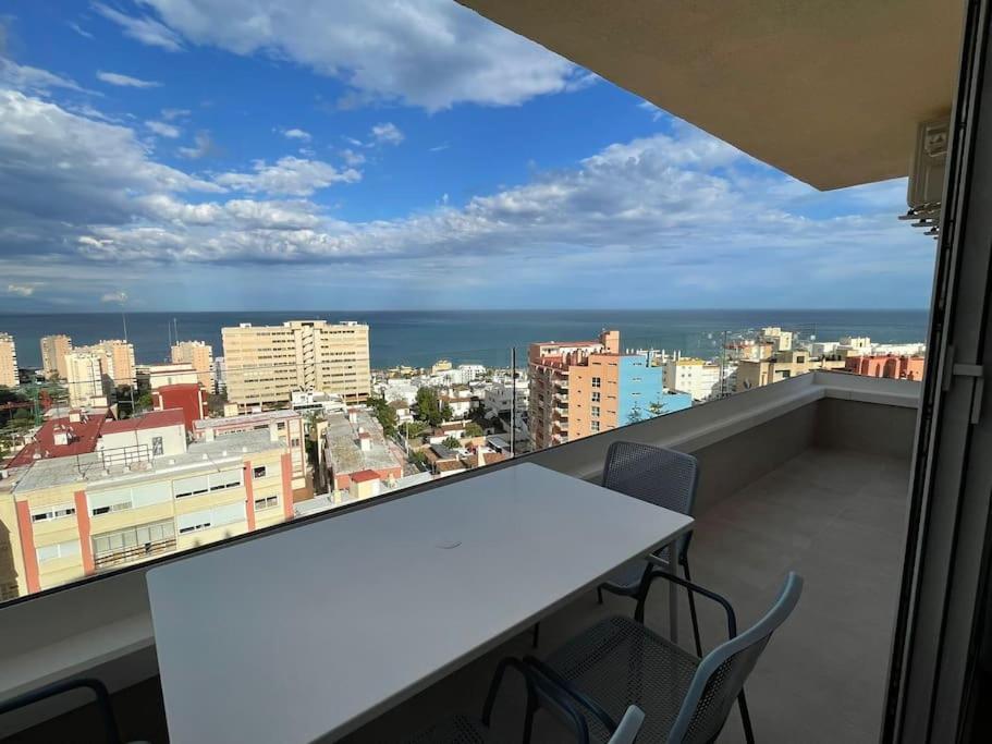 Glamour Suite Con Vistas Panoramicas Mar Y Montana توريمولينوس المظهر الخارجي الصورة